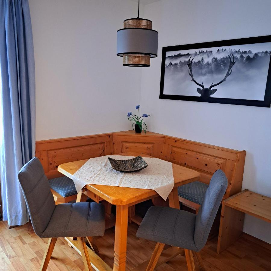Am Stein Apartment